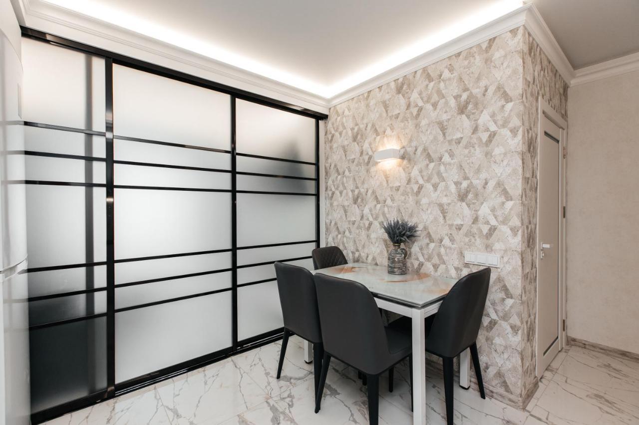 Luxury Apartment Chisinau Exterior photo