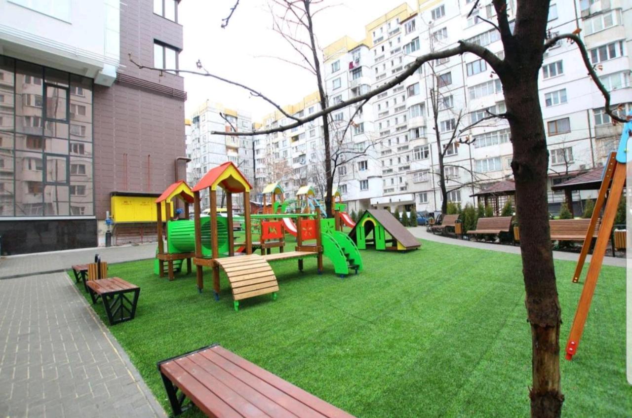Luxury Apartment Chisinau Exterior photo
