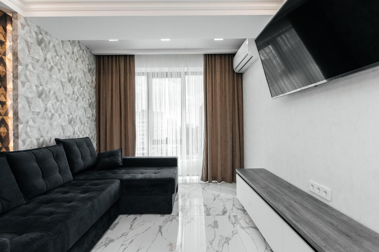 Luxury Apartment Chisinau Exterior photo