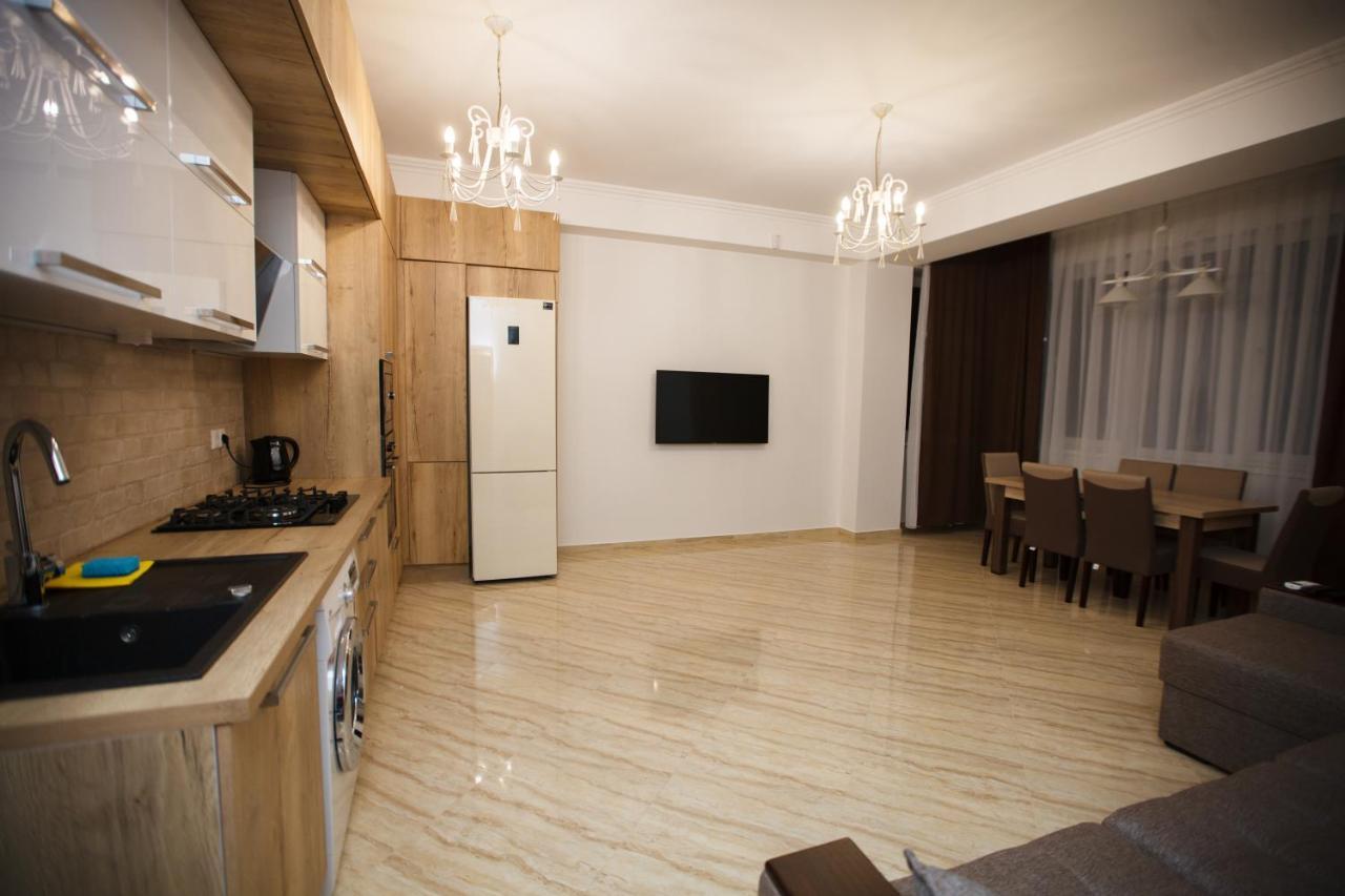 Luxury Apartment Chisinau Exterior photo