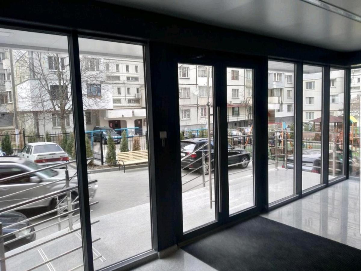 Luxury Apartment Chisinau Exterior photo