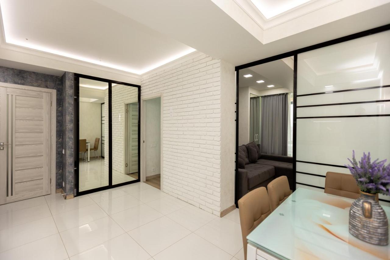 Luxury Apartment Chisinau Exterior photo